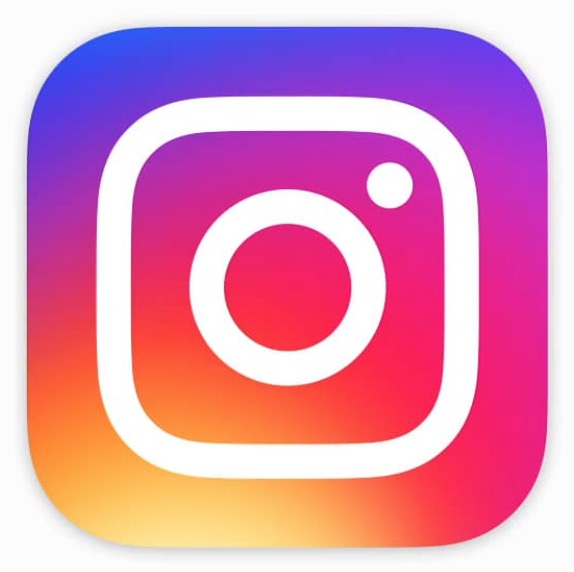 Как поделиться роликом / публикацией в своей истории в Instagram