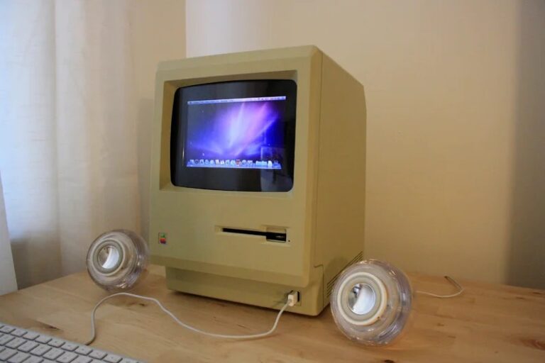Соберите своими руками Macintosh 1984 года под управлением Mac OS X Snow Leopard
